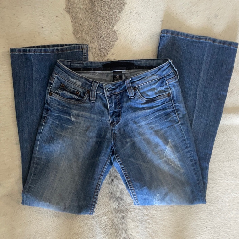 Bootcut jeans, no frays, GUC